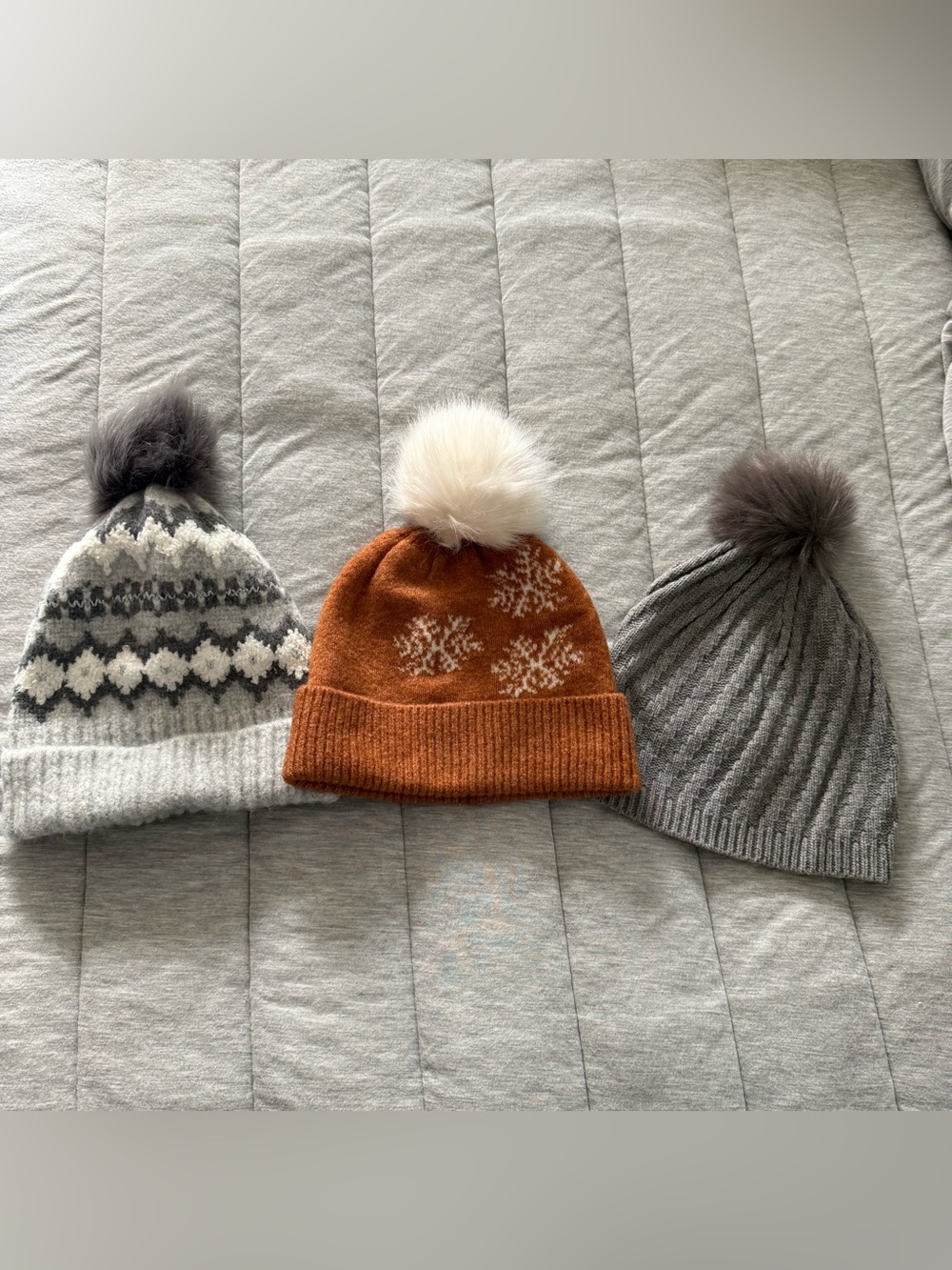 Ann Taylor & LOFT Knit Pom Beanies